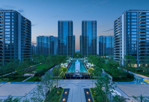 多城落地实施新举措，房地产业或迎来深刻变革